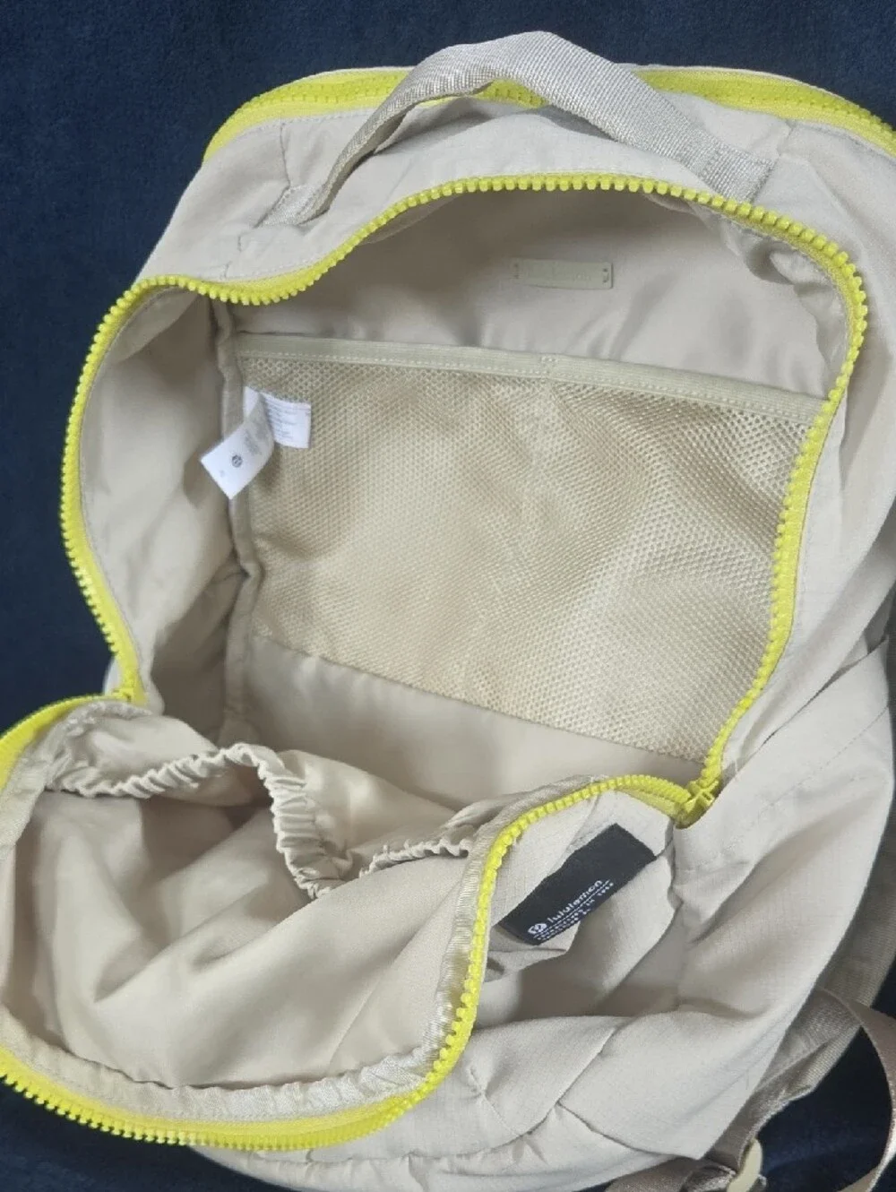 LULULEMON Green/Yellow Everyday Backpack 2.0 23L *DISCONTINUED* From 2022